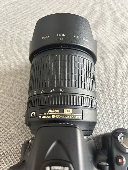 Lustrzanka Nikon D3500 + 18-105 mm