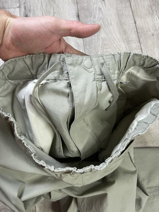 Uniqlo штаны брюки L размер трекинговые бежевые