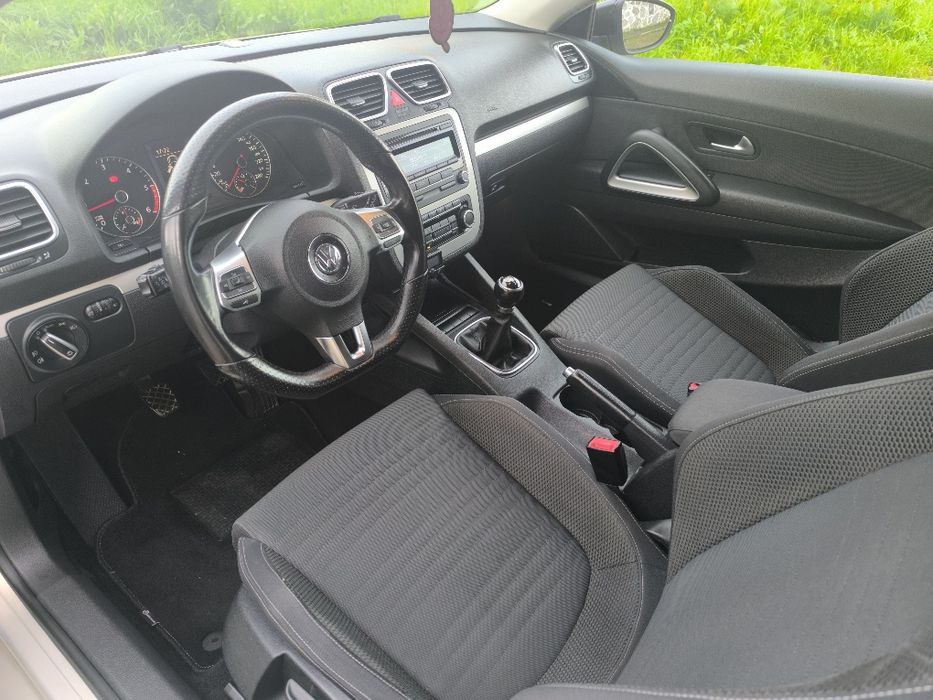 Volkswagen Scirocco 2.0 tdi