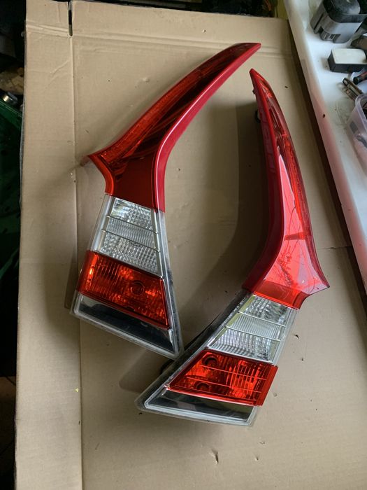 Lampa tylna w klapę volvo v70 iii xc70 ii lift lewa prawa tył