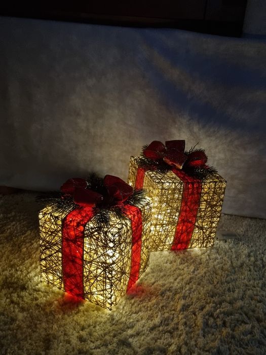 Новорічні прикраси