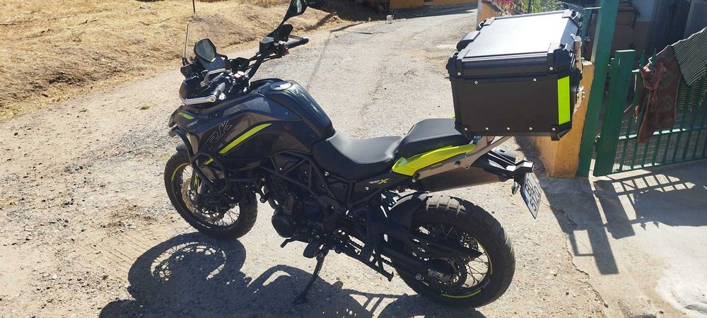 Benelli TRK 702x com garantia de fábrica