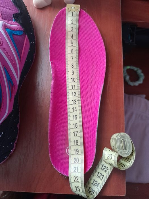 Кросівки дитячі 33р