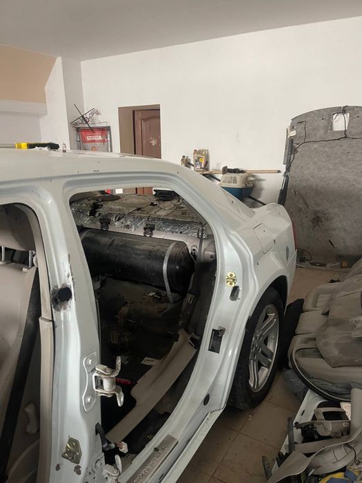 Продам chrysler 300c 2006 год после прилета