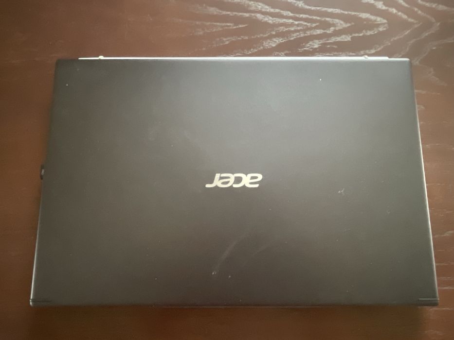 Ноутбув acer aspire a15 стан нового