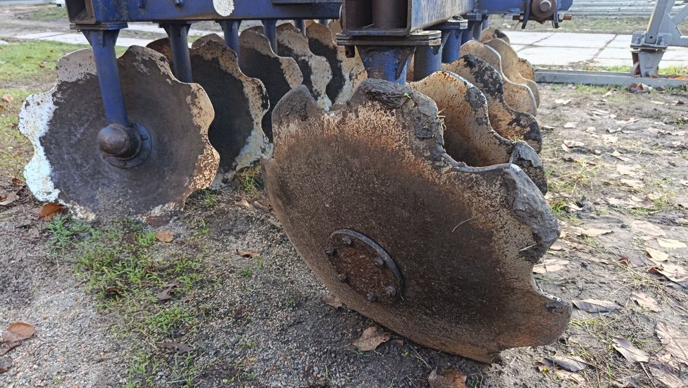 Дискова борона агд 2.1 Білоцерківська