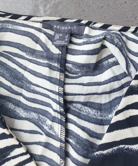 Bluzka głęboki dekolt zebra rękaw 3/4 wiązana XS 34 Primark