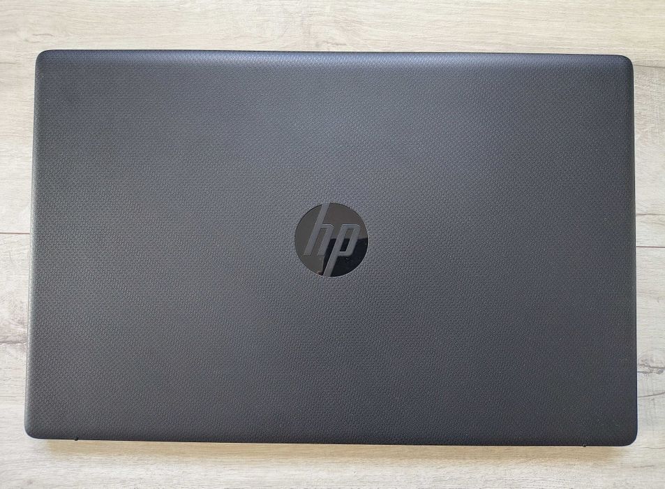 Великий HP на Ryzen 5 8/256