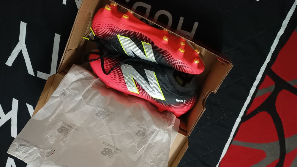 Buty korki półprofeski New balance tekela.