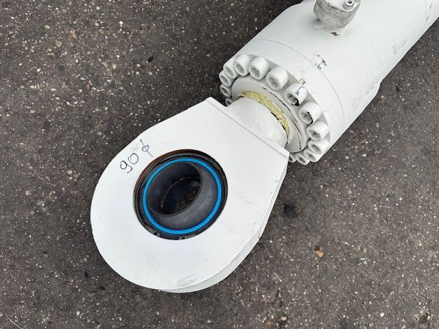 wiertnica siłownik hydrauliczny długi bauer