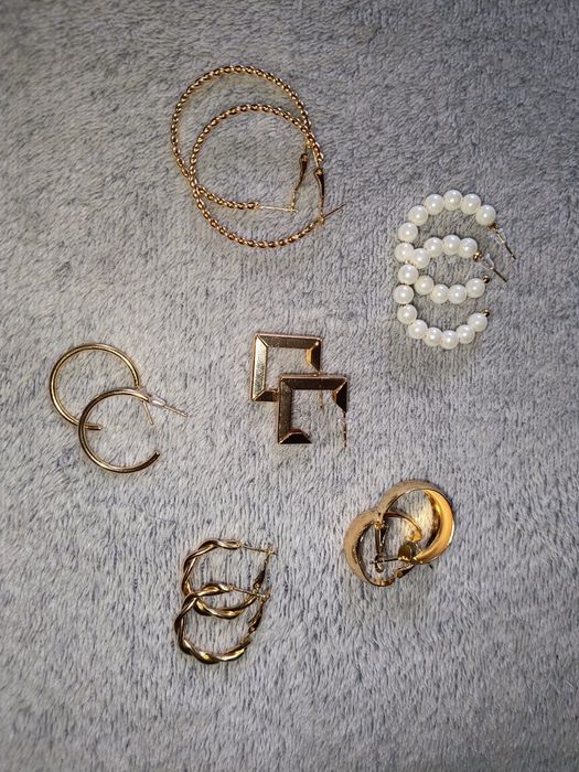Сережки біжутерія по 50грн