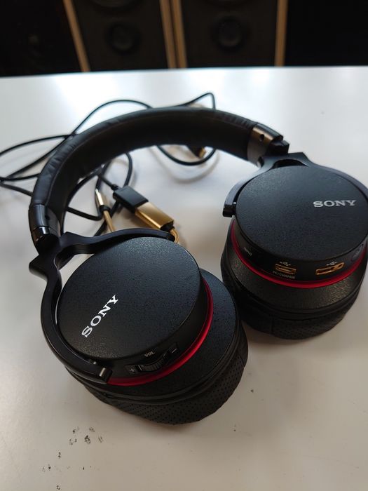 Наушники Sony MDR-1ADAC.  Новые,без коробки