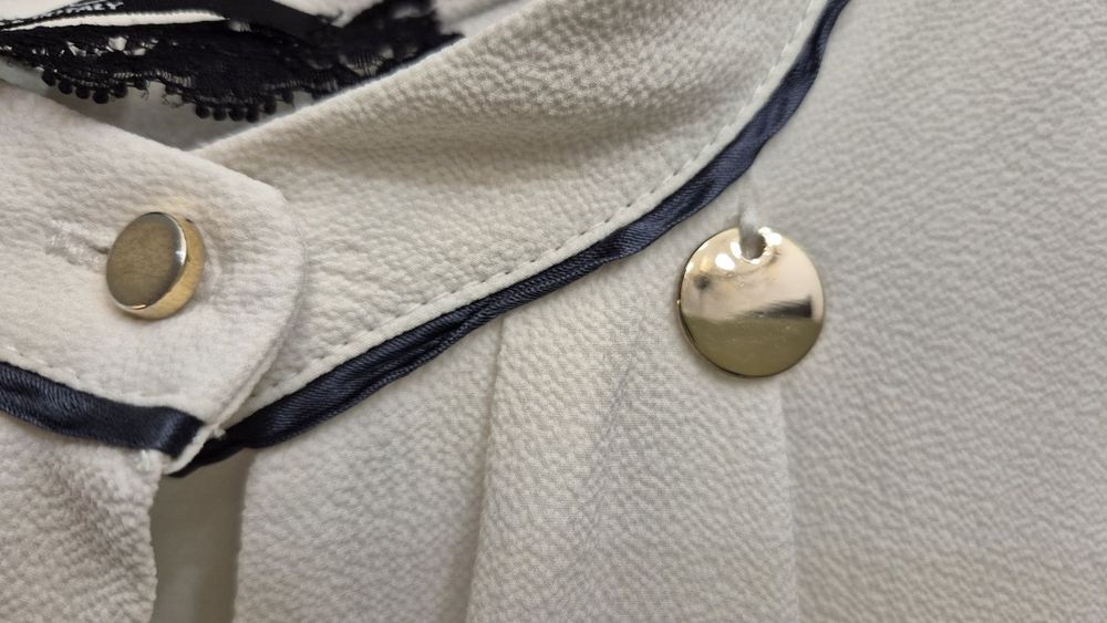 Елегантна блуза , топ reserved розпродаж