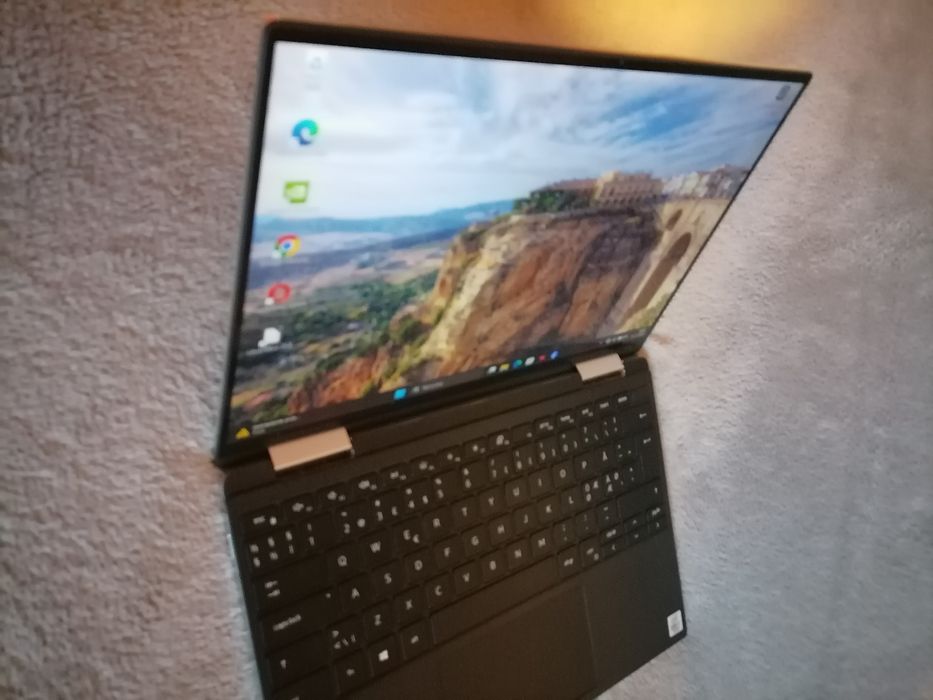 Dell XPS 7390 2-in-1  i7-10gen 32GB 1TB SSD 4K FULL HD WIFI BT IDEALNY