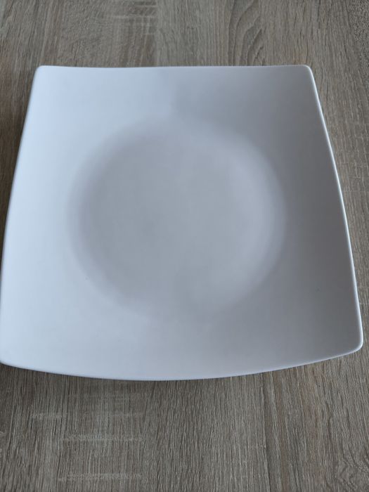 Talerz,duży, kwadrat 27x27