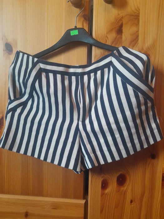Szorty zara xs paski