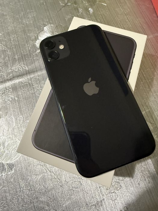 Продам айфон 11 128гб