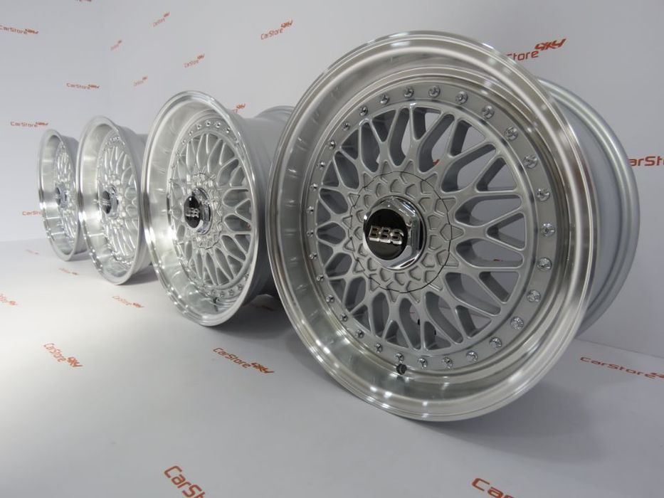 Jantes Look BBS RS 17 x 8.5 et 20 4x100 + 4x114.3