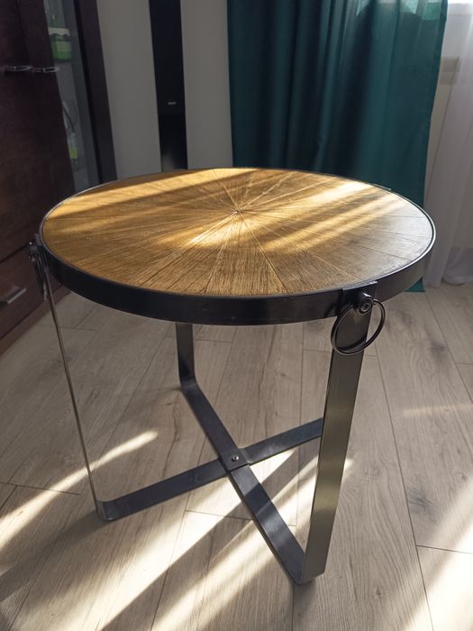 Stolik loft piękny