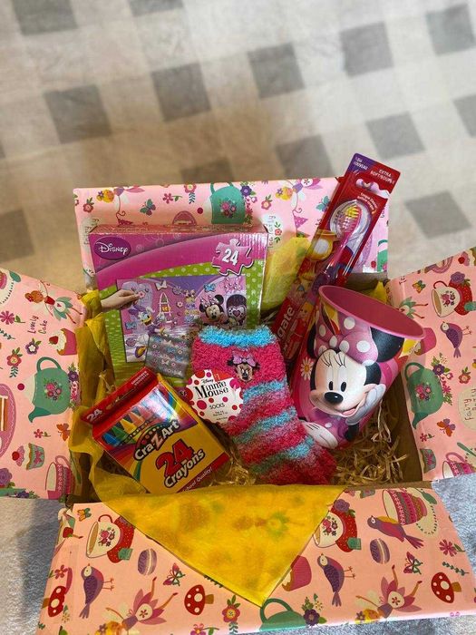 Подарункові бокси подарунок сюрприз