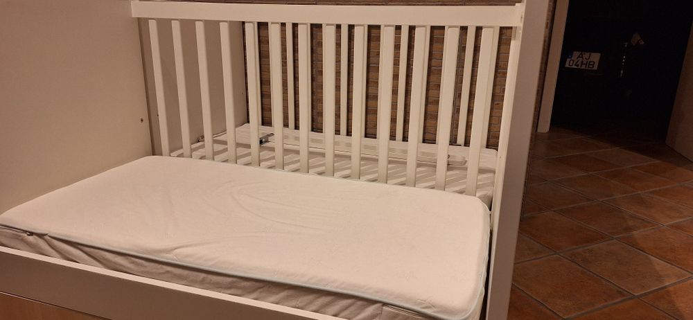Berço IKEA Stuva + colchão