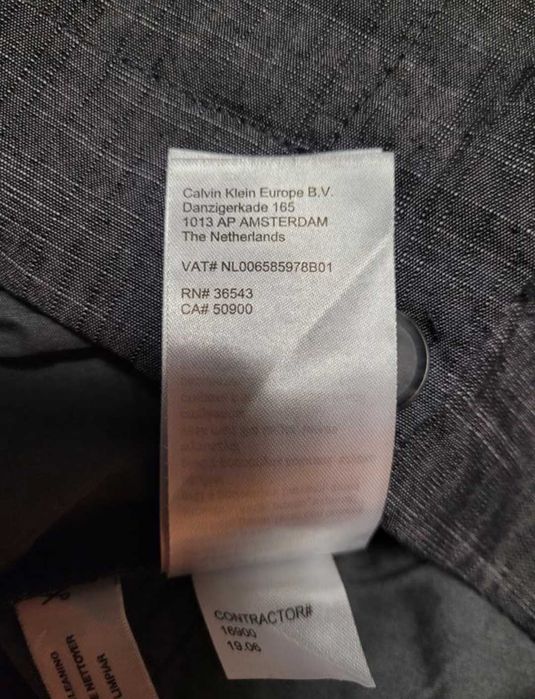 Продам шорты Calvin Klein