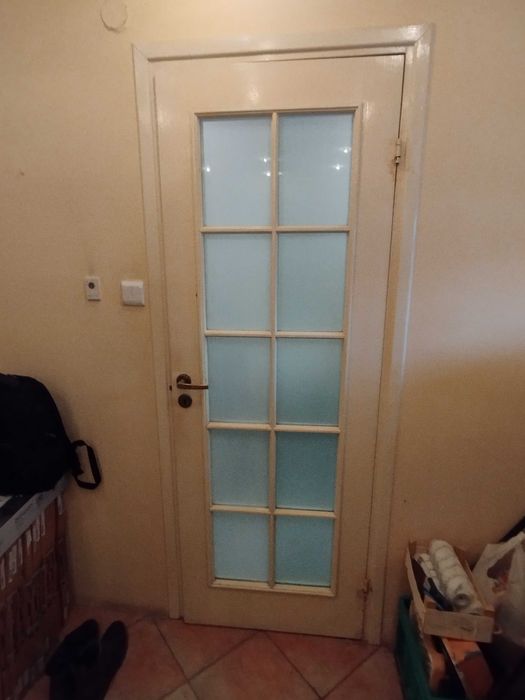 Oddam komplet drzwi wewnętrznych z ościeżnicami – Piaseczno