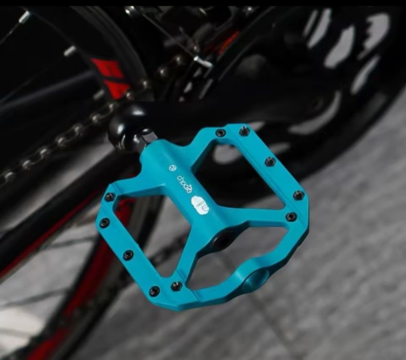 1Par de Pedais choose
[  ]  1Par de Pedais  de nylon cnc choose
Taman