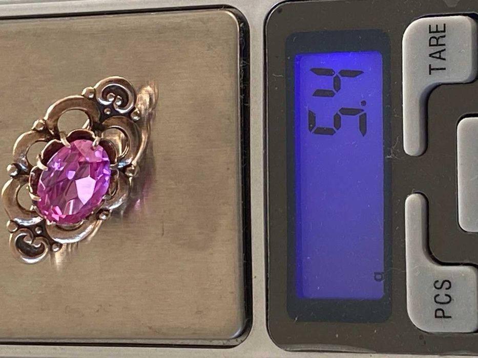 Stara broszka z korundu aleksandrytu z ZSRR. Srebro próby 875