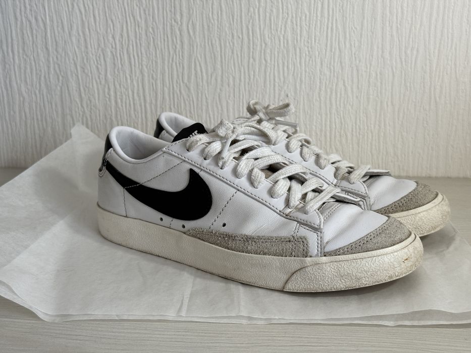 Кросівки жіночі Nike Blazer Low '77 White