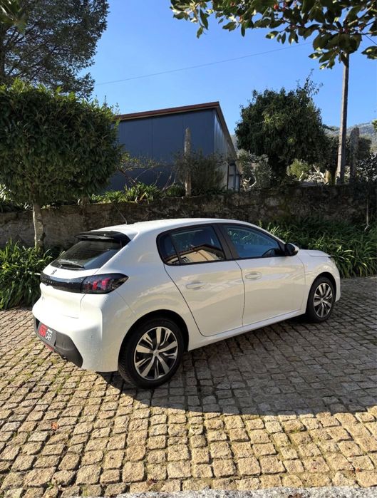 PEUGEOT 208 ACTIVE BUSINESS