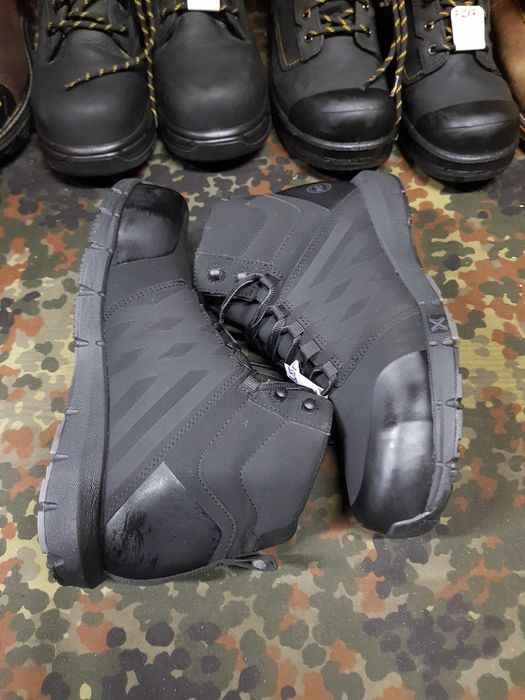 Buty robocze TIMBERLAND rozm 42 wkł 28 cm