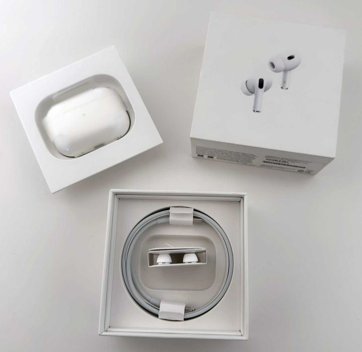 Apple AirPods Pro 2 2nd Gen