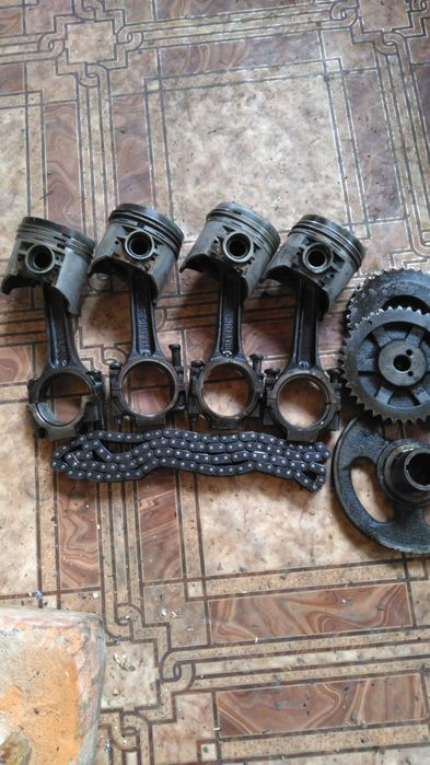 Продам шатуни ваз  2103