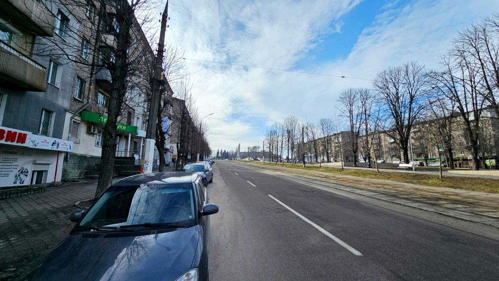 СДАМ  Помещения на Красной линии пр.Свободы