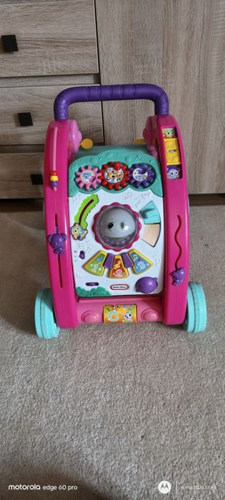 Pchacz, chodzik, stolik edukacyjny Little Tikes