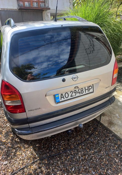 Опель Зефіра А.     .