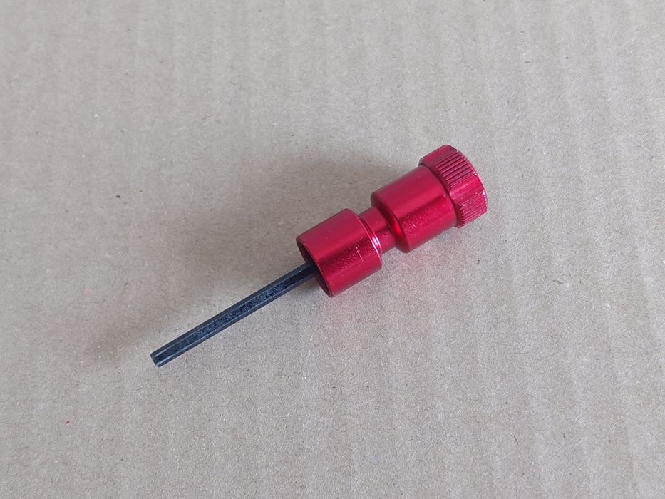 Pokrętło Rebound, tłumienia powrotu do amortyzatora Rock Shox 62mm