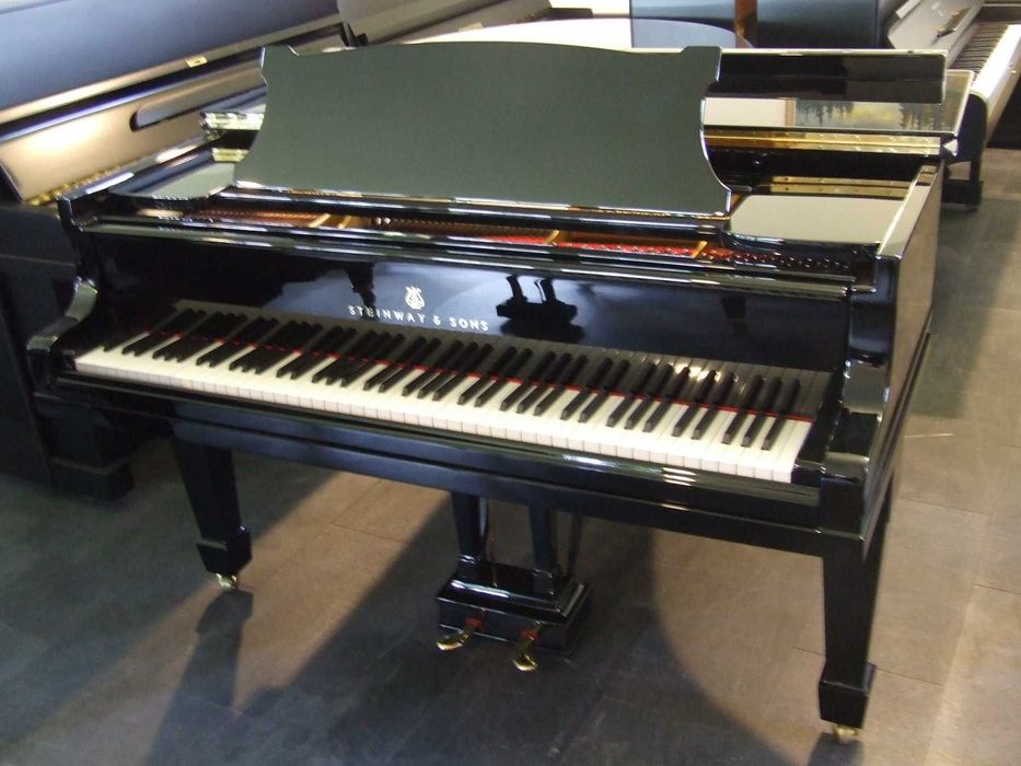 Fortepian Steinway & Sons mod O 180 cm, po pełnej renowacji, czarny