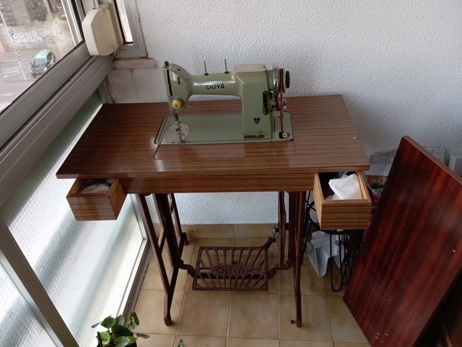 Vendo Máquina de coser