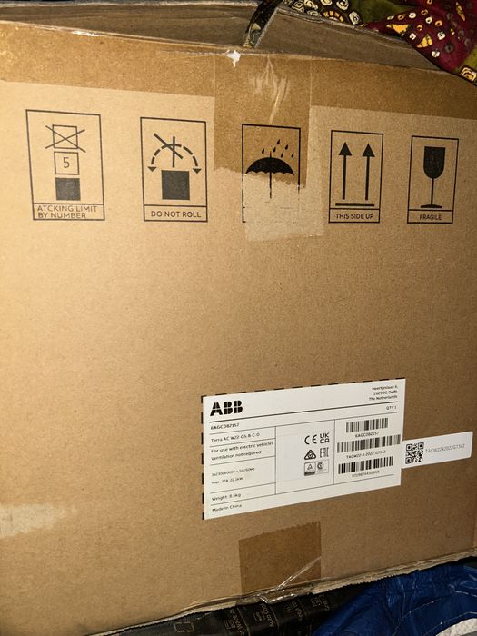 Carregador elétrico para carros elétricos ABB