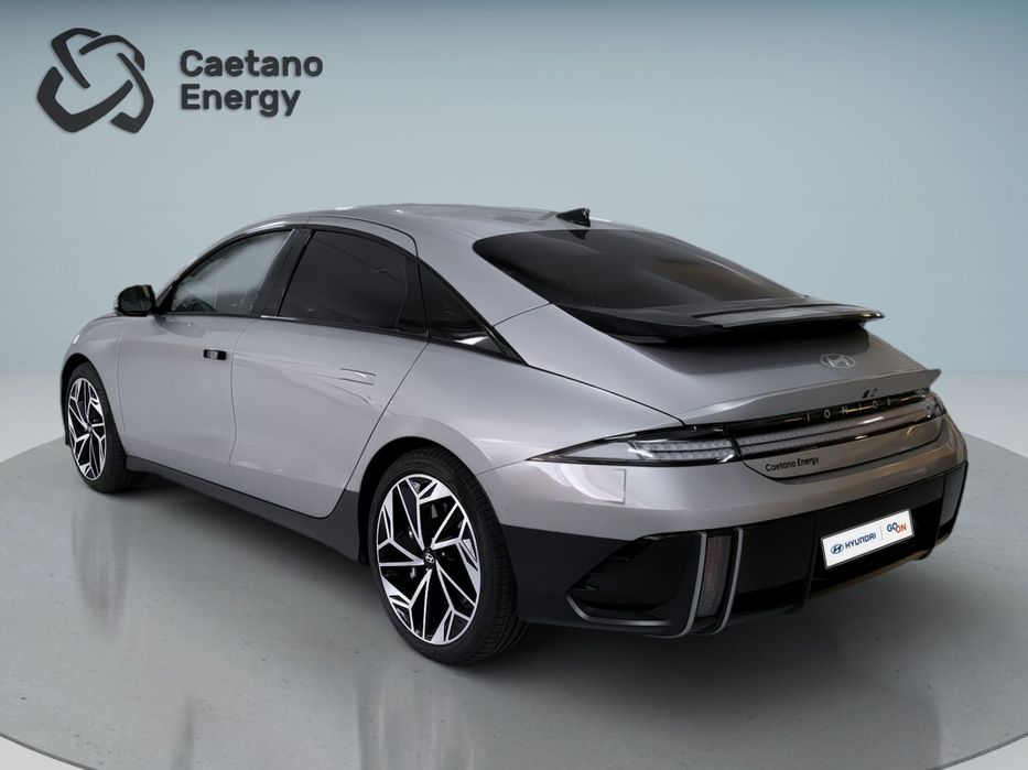 Hyundai Ioniq 6 77 kWh Vanguard