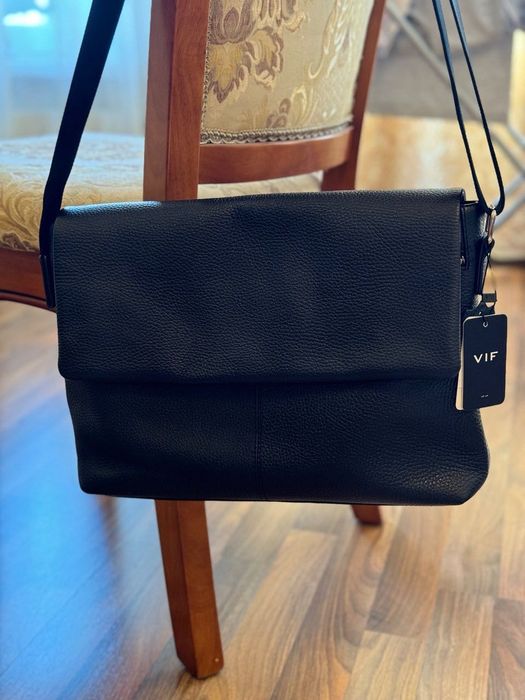 Продаю нову чоловічу сумку  VIF