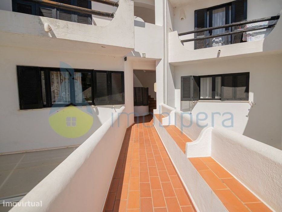 Não Perca Esta Grande Oportunidade! Apartamento Totalmente Remodela...