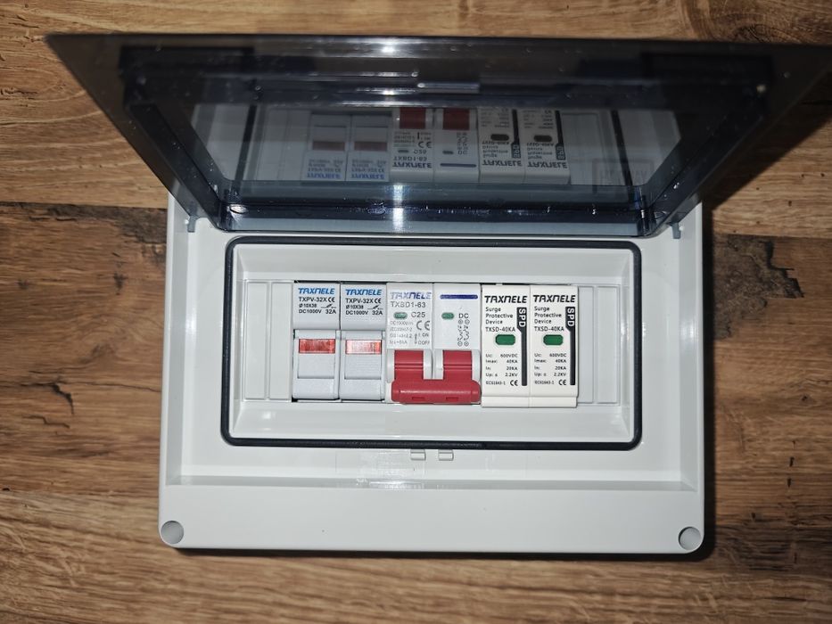 Щит збірка для підключення сонячних панелей PV 20 A ПЗІП 600