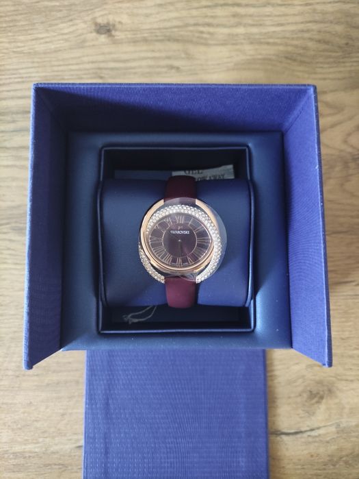 Nowy zegarek Swarovski Duo kryształki skórzany pasek
