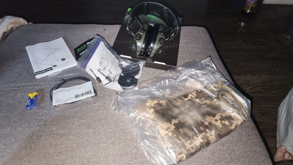 Навушники нові в упаковці