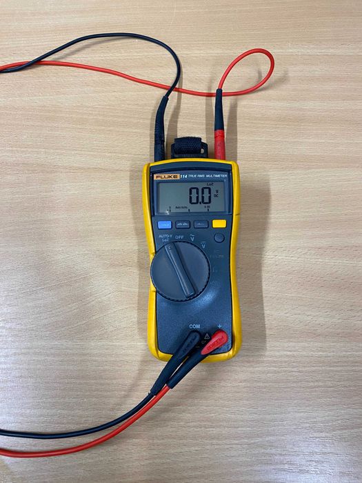 Multimetr elektryczny RMS FLUKE 114 KAT. III 600 V