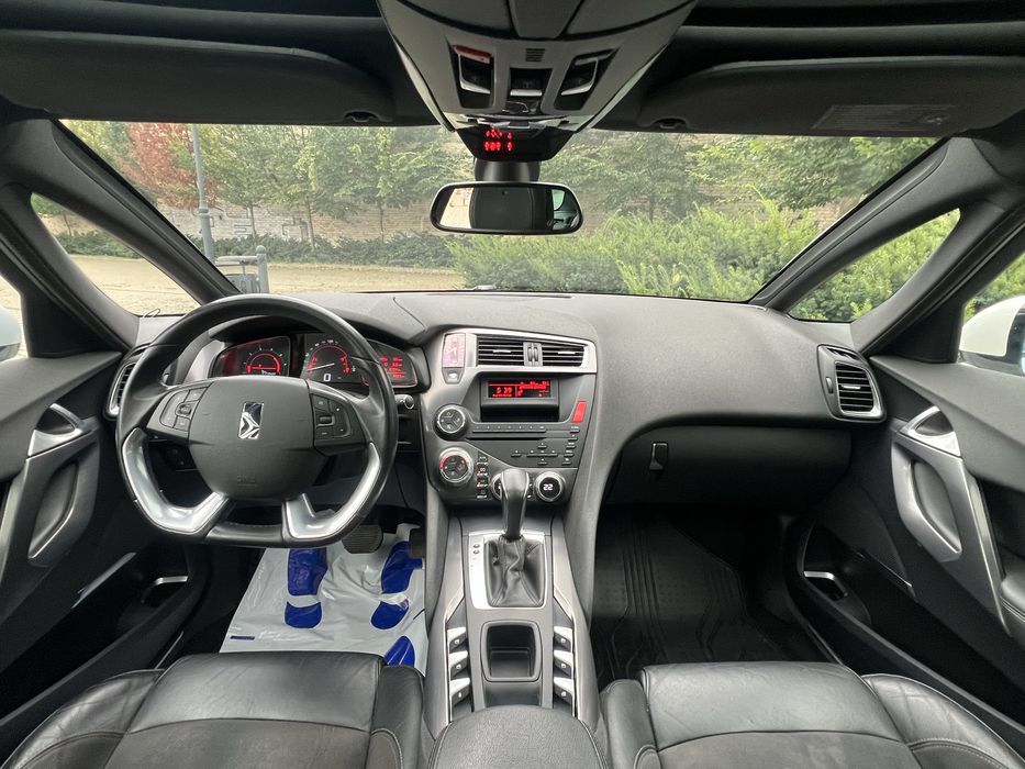 Citroen DS5 2.0HDI 163KM Automat 2012 Biała Perła Alcantara Panorama G. Fotele LED PDC Hak