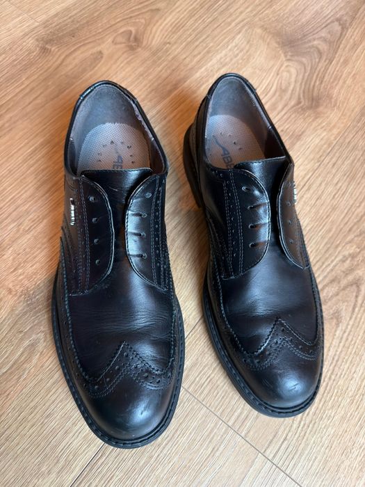 Buty Abeba czarne  z usztywnianym przodem r. 42